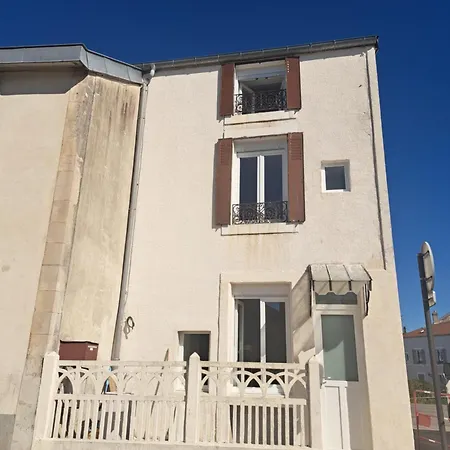 Chez Bigoude Maison 4 Voyageurs שומון